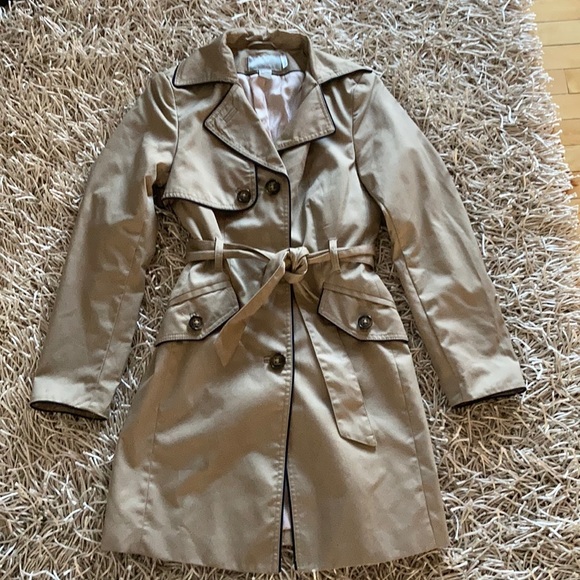 H&M trench coat - Picture 2 of 2